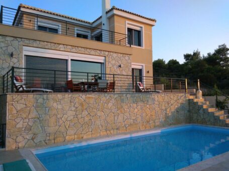 COSTAS SUNSET VILLA Villa with Swimming Pool in Theologos Fthiotida